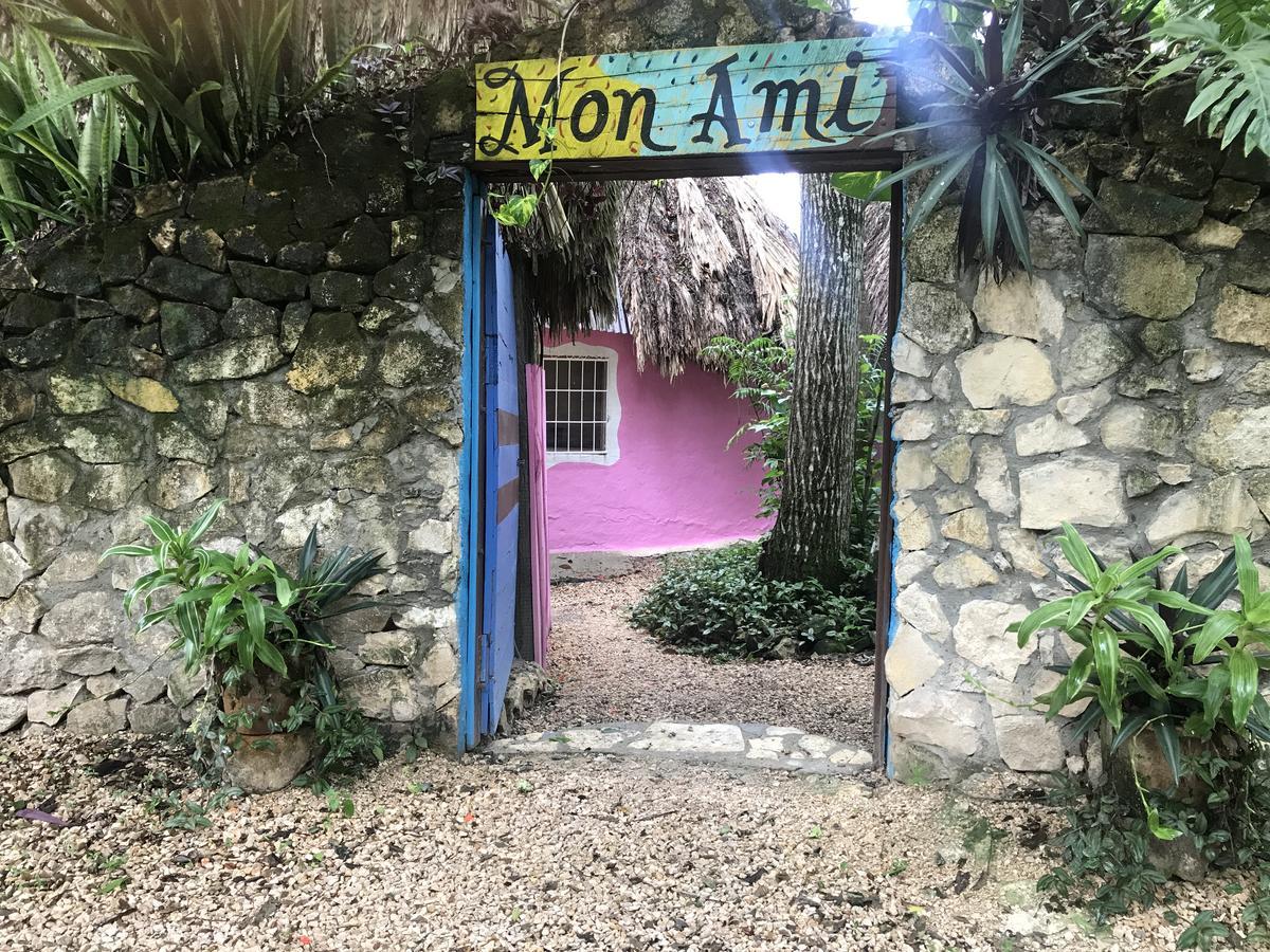 Hotel Mon Ami El Remate Exterior photo